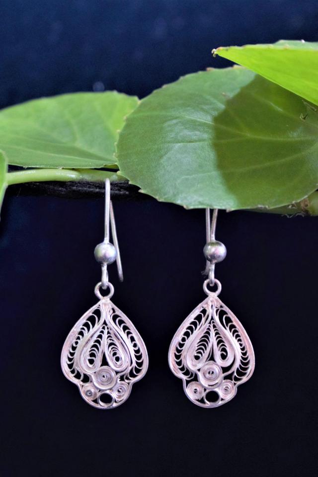 Share 71+ silver filigree drop earrings best - esthdonghoadian